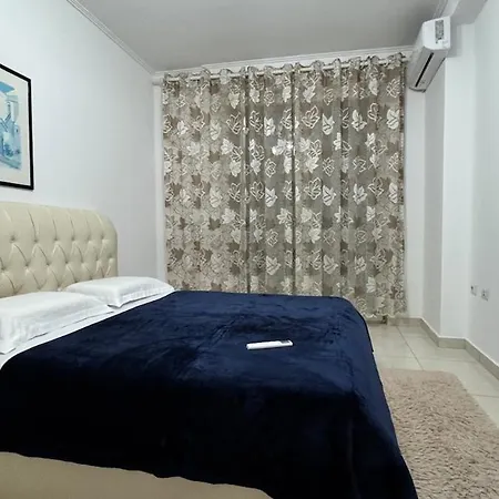 13 Bs Skanderbeg Square Apartment *