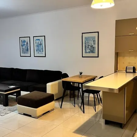 Apartment 13 Bs Skanderbeg Square Tirana